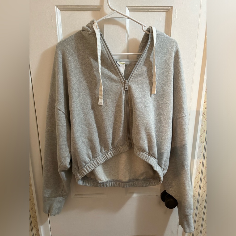 Offline by aerie gray cropped sweater size small